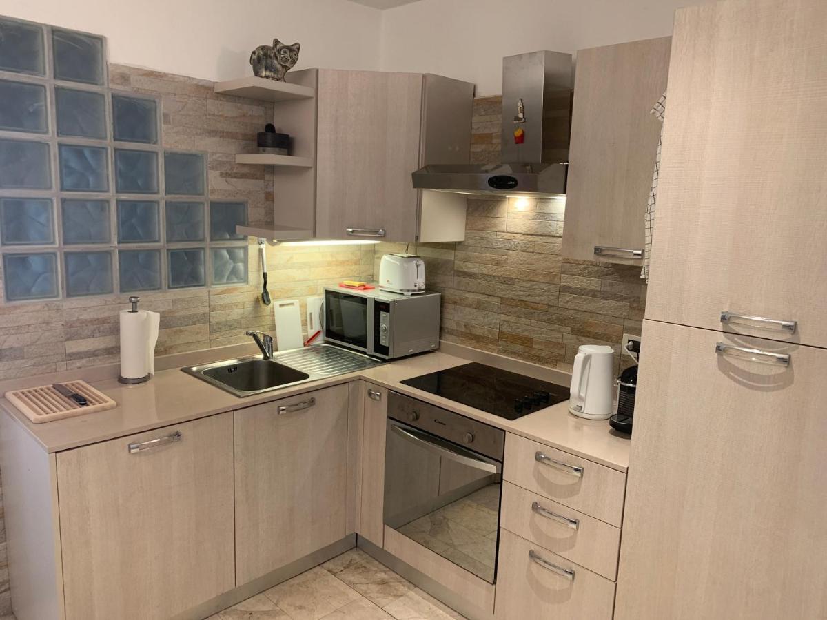 Schoene Ferienwohnung 36 Viralago Mit Privatstrand Gambarogno Exterior photo